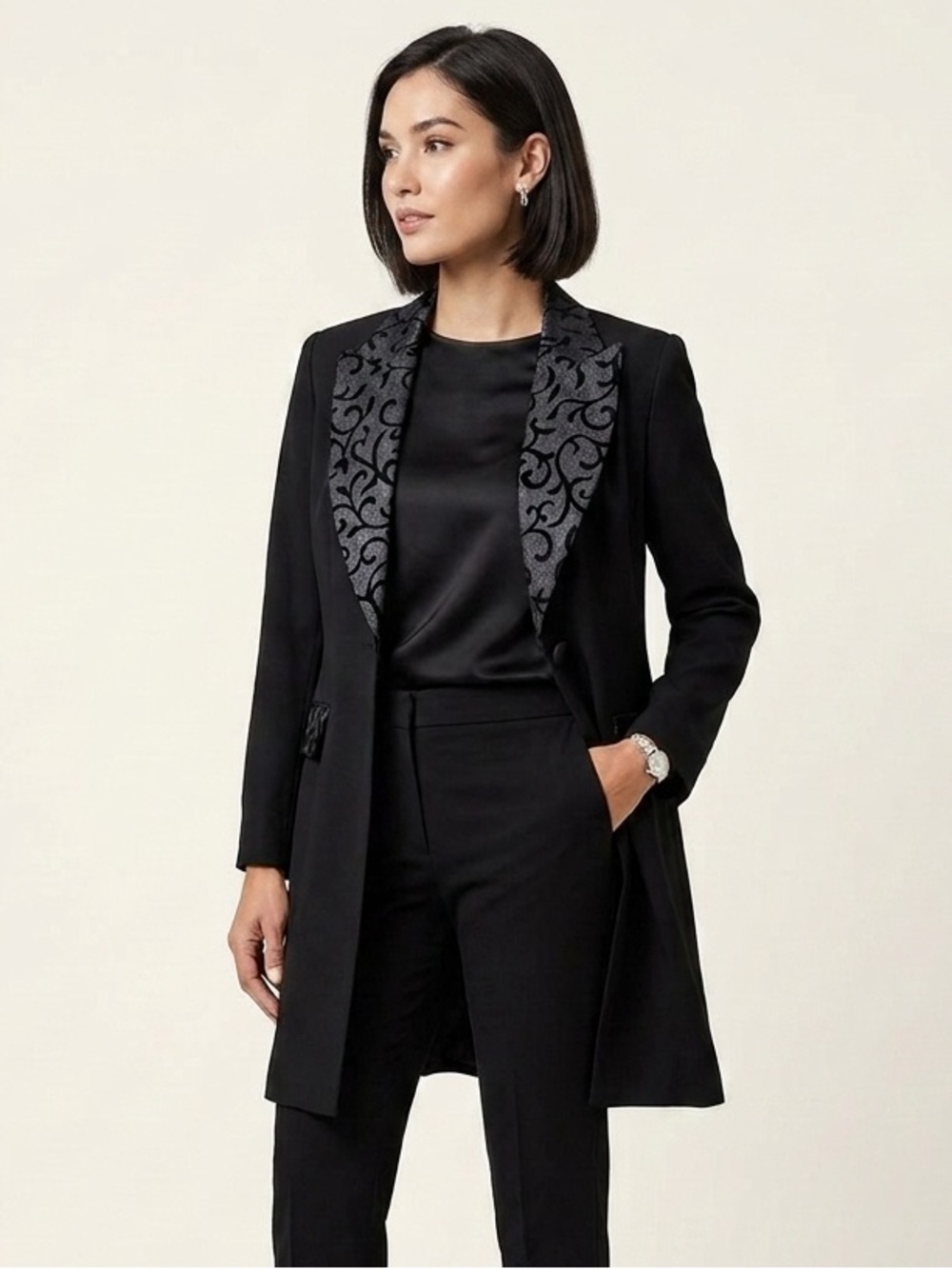 Fattaneh Bahari 1990s Full Blazer Vintage size 10 black Patterned Satin Lapel